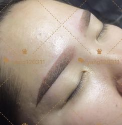 -一个差评成就的纹眉店