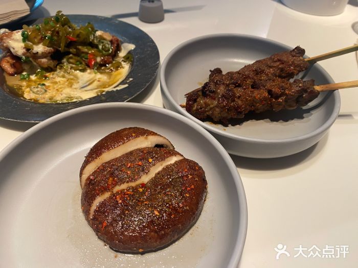 胡麻(静安嘉里店)烤牛排菇图片