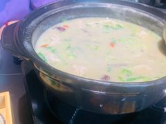 -牛牛和牛海鲜粥底火锅(长虹国际城店)