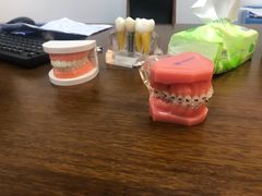 -上海谭建芳口腔门诊部