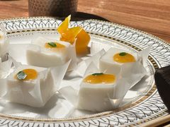 杏仁豆腐-耶里夏丽·丝路新疆菜·清真食品(徐汇南丹东路臻选店)