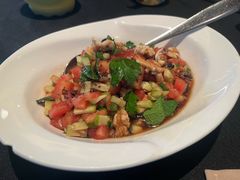 -Efes Turkish & Mediterranean Cuisine 艾菲斯餐厅(陆家嘴店)