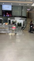 -苏奇发型·烫发染发