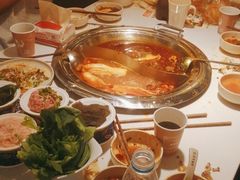 -老房老舍重庆火锅(假日城市店)