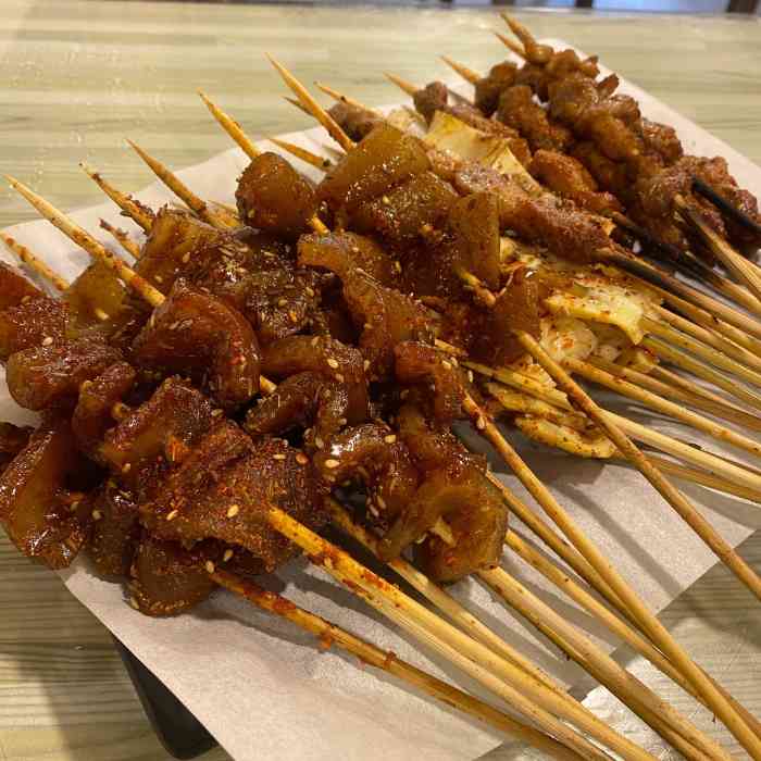 胡同小串·烧烤·海鲜-"周边烤串外卖点过这俩好几次,包装很不错,.