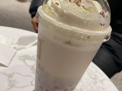 -奈雪的茶(青岛卓悦里INTOWN店)