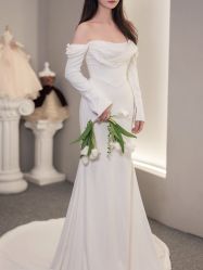 -艾米丽婚纱礼服