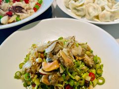 老虎菜拌扇贝-开海·红岛海鲜虾水饺(石老人店)