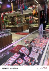 -灵彩珠宝(朗香街店)