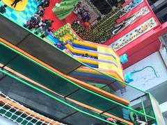 -蒙特利亲子乐园