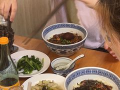 -沪西老弄堂面馆(定西路店)