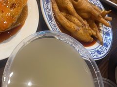 -爆炸头阿姨小四川正宗川味小吃(无任何分店)