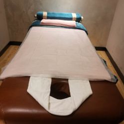 -PE SALON