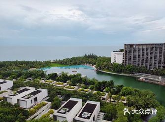 两周前预定了酒店的风尚海景房，临行时看到天气预报近期