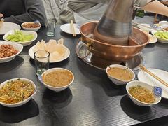 -楼外楼大刀肉传统火锅居(幸福街店)