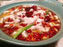 -周渝食惦·酸菜鱼精致川菜(横岗店)
