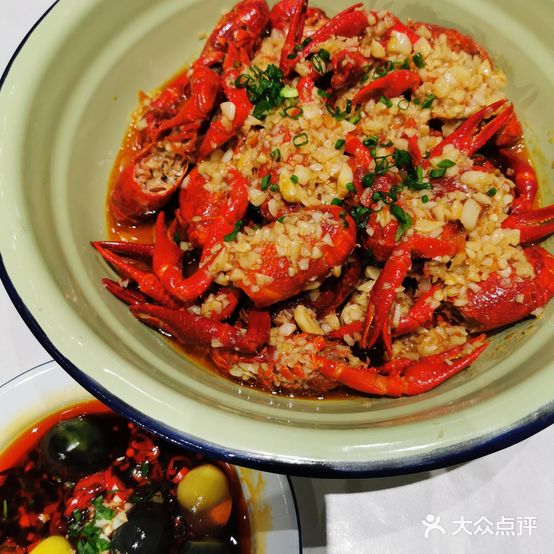 青田虾舍·小龙虾·烧烤(环宇城店)