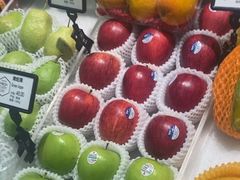 -每日新鲜水果吧(芮欧百货店)