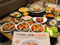 -草家酱蟹炭火烤肉店(珲春南路一店)
