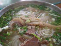 -胡记牛杂粉