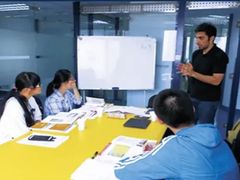 -环亚琅文现代英语·青少·雅思托福·成人英语