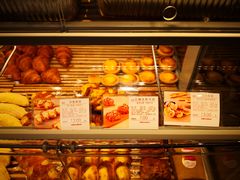 面包甜点陈列柜-好利来(四惠店)