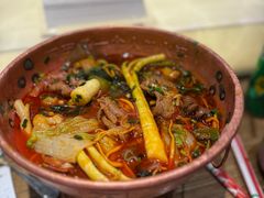 -成都你六姐·牛肉冒菜(城市集市合生汇店)