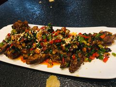 -万重锦·人文川菜馆(骡马市店)