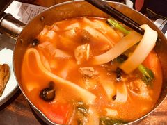 三个番茄雪花肋条粉套餐-小满手工粉(上海月星环球港店)