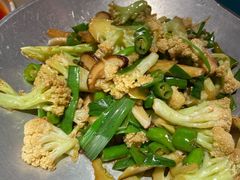 干锅丽水香菇花菜-探花·意境江南菜·唐伯虎文化体验店·松鼠桂鱼(观前店)