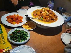 -胡氏大盘鸡新疆菜(石岗店)
