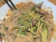 手工粗粮大拉皮-关东小磨东北菜(上海长风大悦城店)