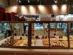 -Dough&Joe团憩(瑞虹天地月亮湾店)