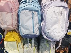 -迪卡侬(大英山店)