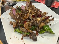 -许哥东北烧烤·铁丳烤串·宫后夹肉(繁花中心店)