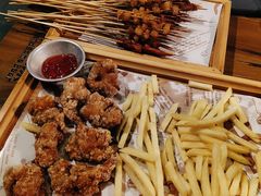 -汉森熊啤酒屋(雨耕山店)