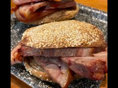 -老天桥酱肉烧饼夹肘子(天桥店)