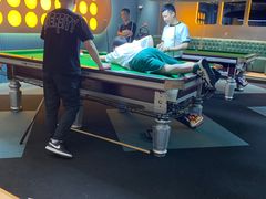 -夜时尚台球俱乐部(汉阳摩尔城店)