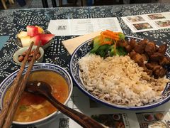 -蜗牛小馆醉乡民谣云南菜(惠新西里店)