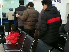 -中国建设银行(上海六里支行)