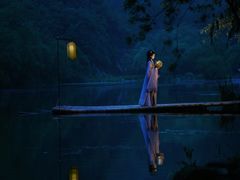 -九月鹰飞汉服摄影工作室