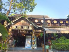 -基诺山寨.版纳民族特色菜