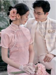 -蒙太奇婚纱摄影(万达店)