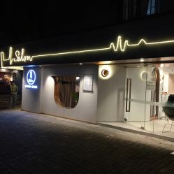 -苏豪路易士·嘉玛发廊