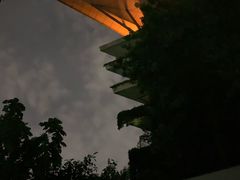 -深圳隐秀山居酒店
