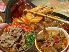 -萍姐火锅·公路夜市(武汉首店)