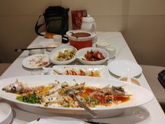 -湖锦酒楼·32年地道湖北菜(光谷店)