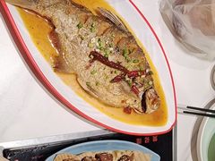 -黄记煌三汁焖锅(新佳丽江汉路店)