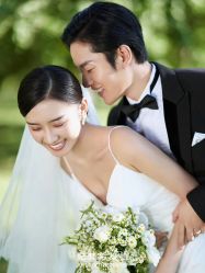 -纪梵希旅拍婚纱摄影(大连总店)