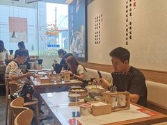 -馋三尺蟹粉小笼(人民广场店)